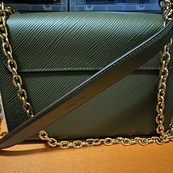 Louis Vuitton Twist MM Khaki and Cream on side - Picture 2 of 5